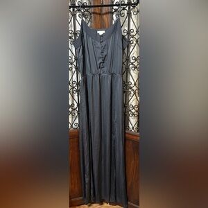 Elegant Grey/Moss colored Maxi Dress